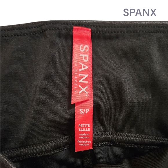 SPANX Faux Leather Leggings - Picture 6 of 9